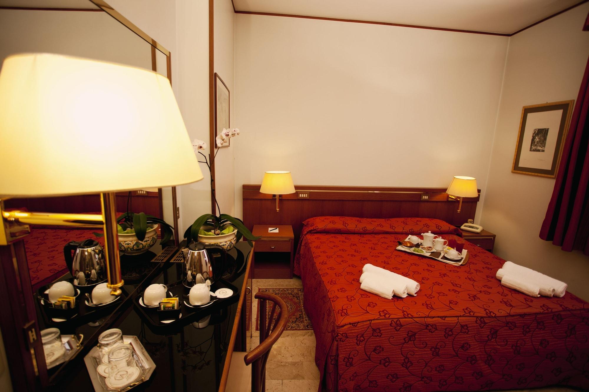 Augustus Hotel Ottaviano Eksteriør billede
